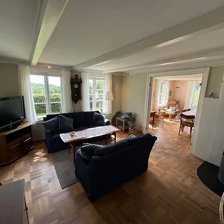 Naepetro Gard Feriehus Lillesand